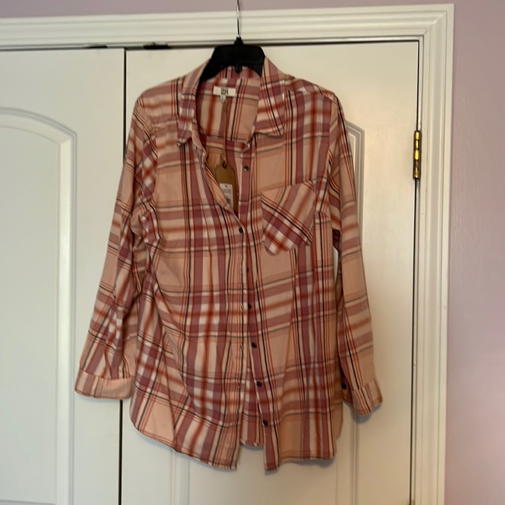 Women’s pink plaid blouse